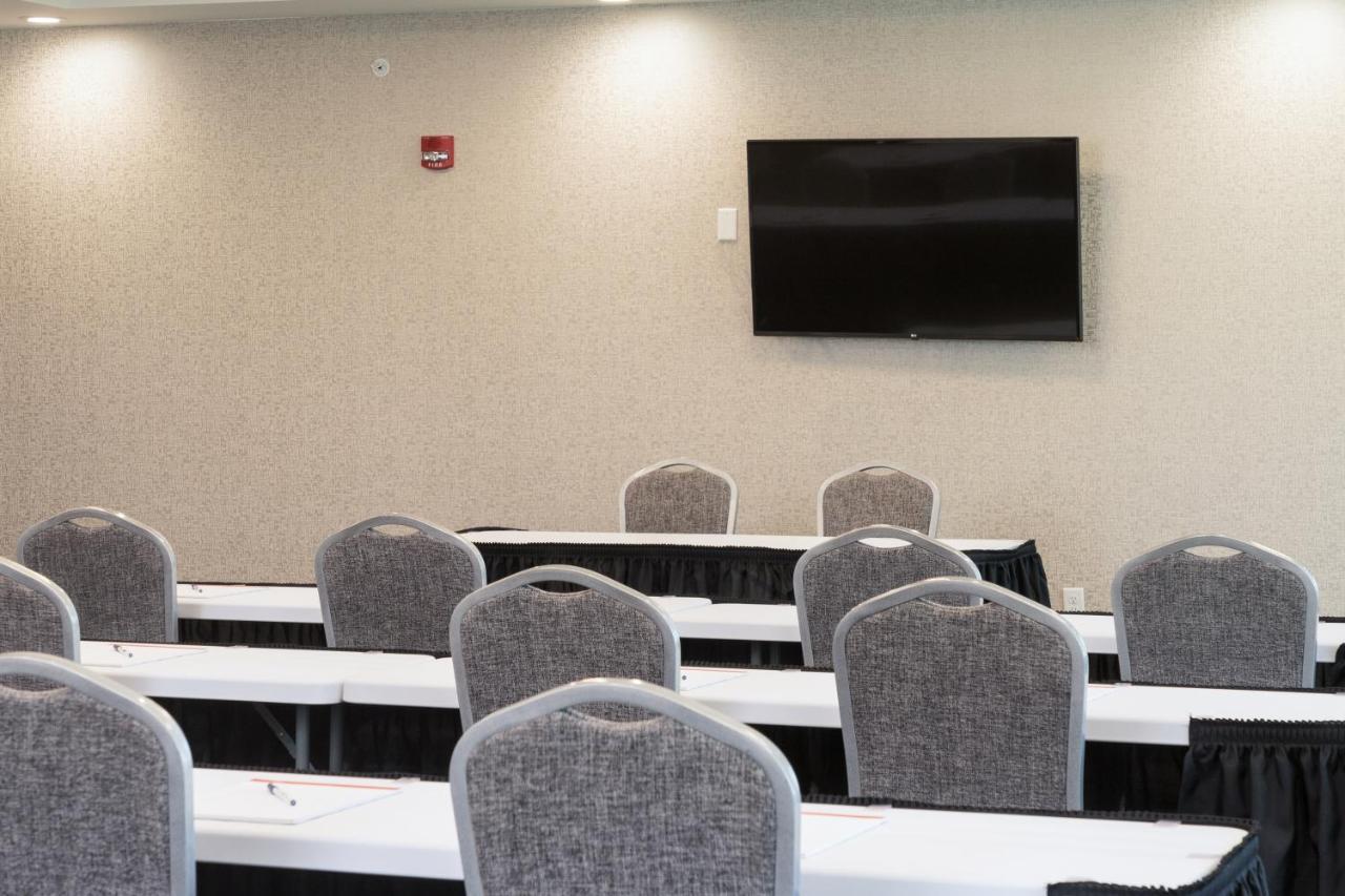Holiday Inn Express & Suites - Michigan City By Ihg Zewnętrze zdjęcie