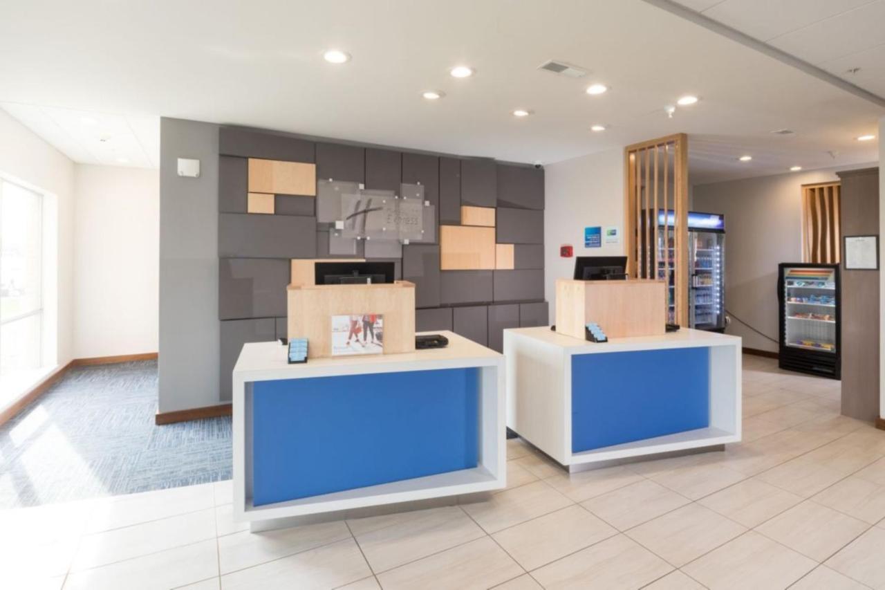 Holiday Inn Express & Suites - Michigan City By Ihg Zewnętrze zdjęcie
