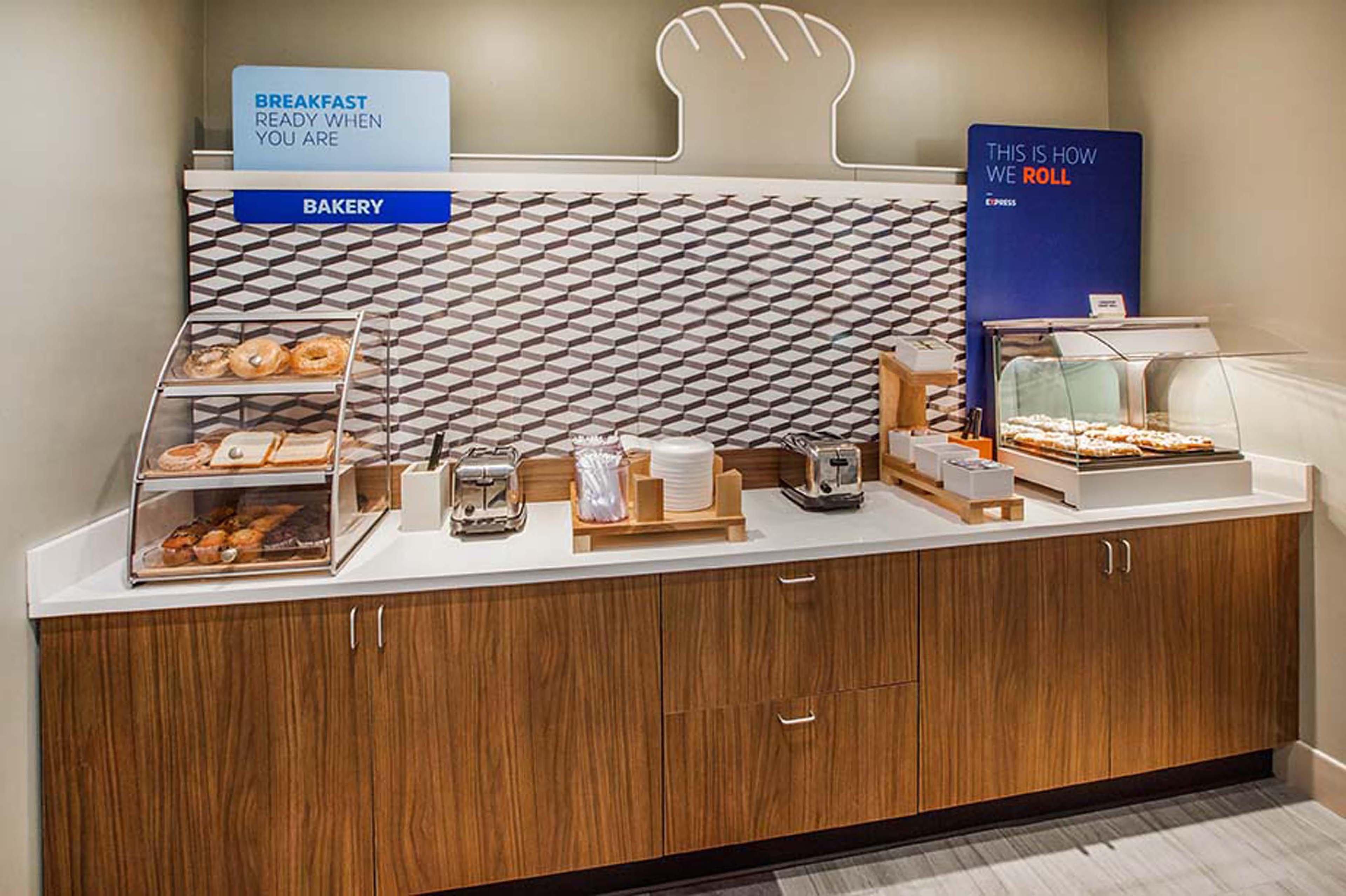 Holiday Inn Express & Suites - Michigan City By Ihg Zewnętrze zdjęcie