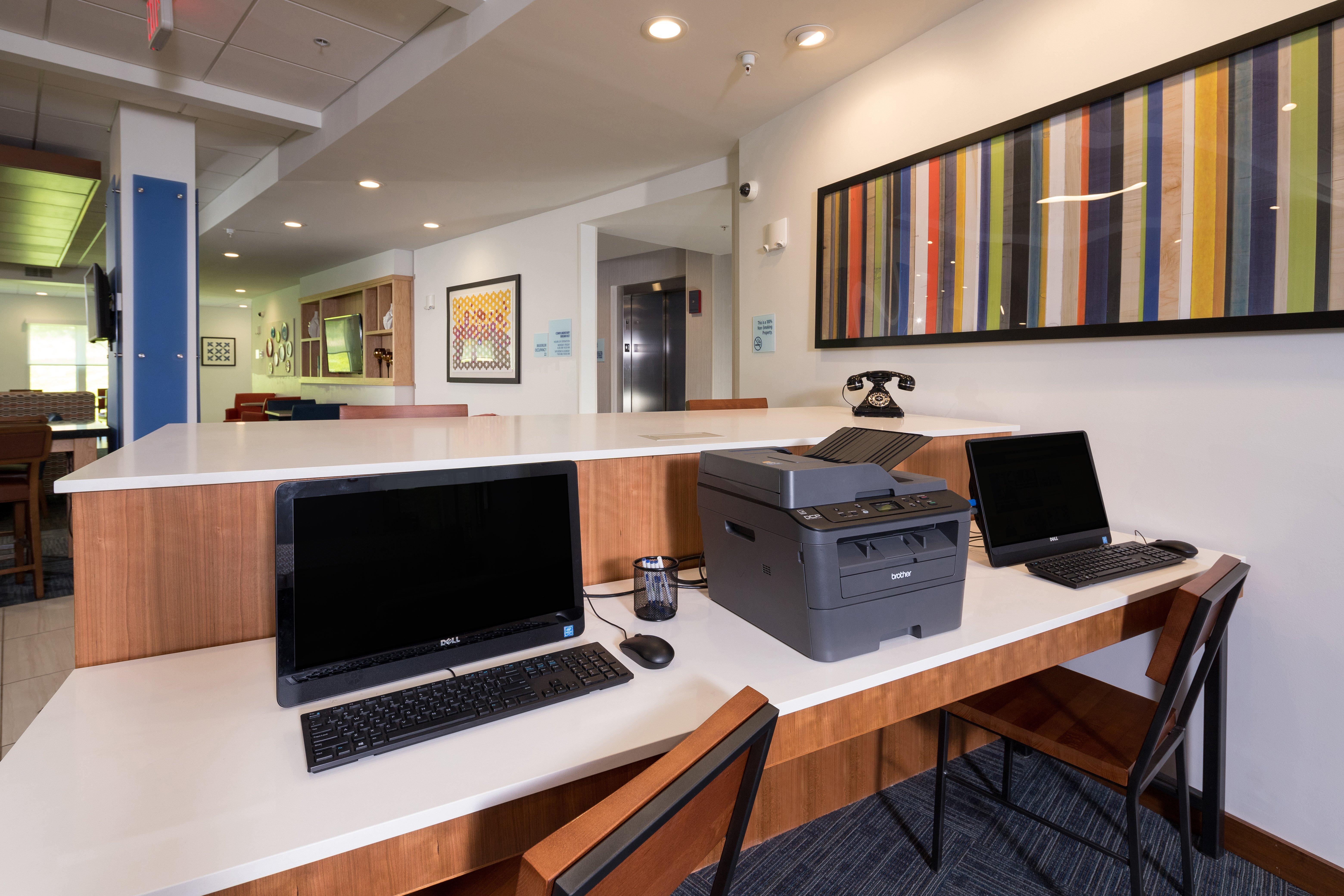 Holiday Inn Express & Suites - Michigan City By Ihg Zewnętrze zdjęcie