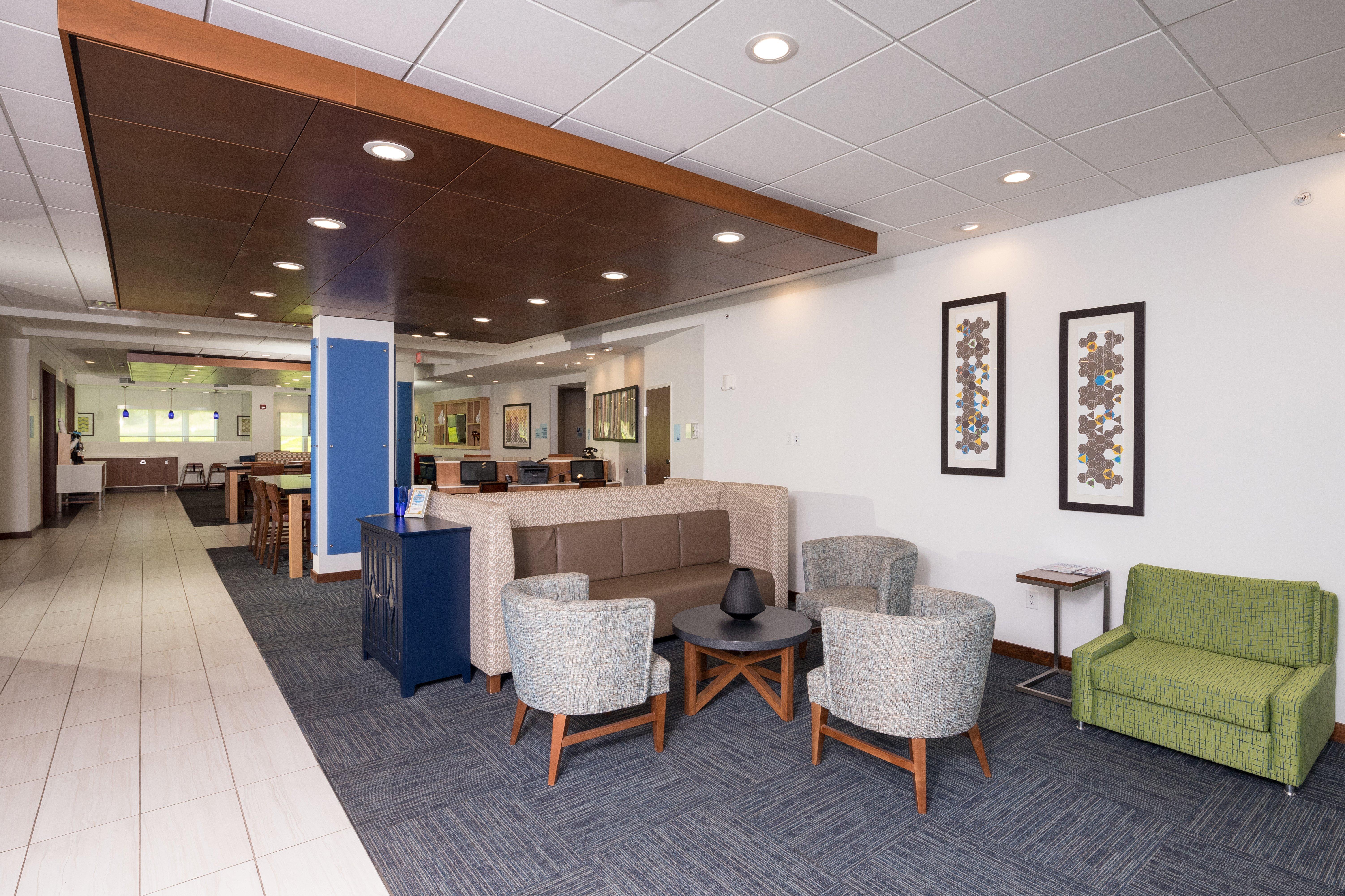 Holiday Inn Express & Suites - Michigan City By Ihg Zewnętrze zdjęcie